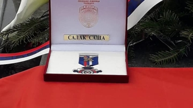 Salak8
